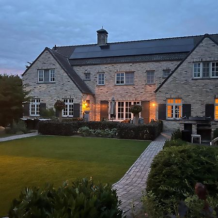 Sfeervol Familielandhuis In De Groene Kempen Baarle-Hertog Екстериор снимка