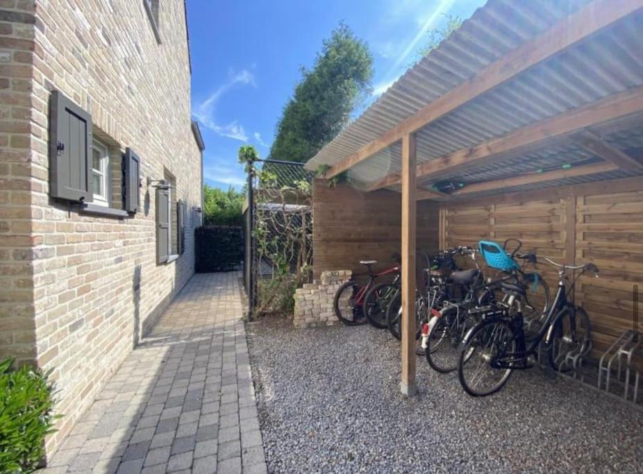 Sfeervol Familielandhuis In De Groene Kempen Baarle-Hertog Екстериор снимка