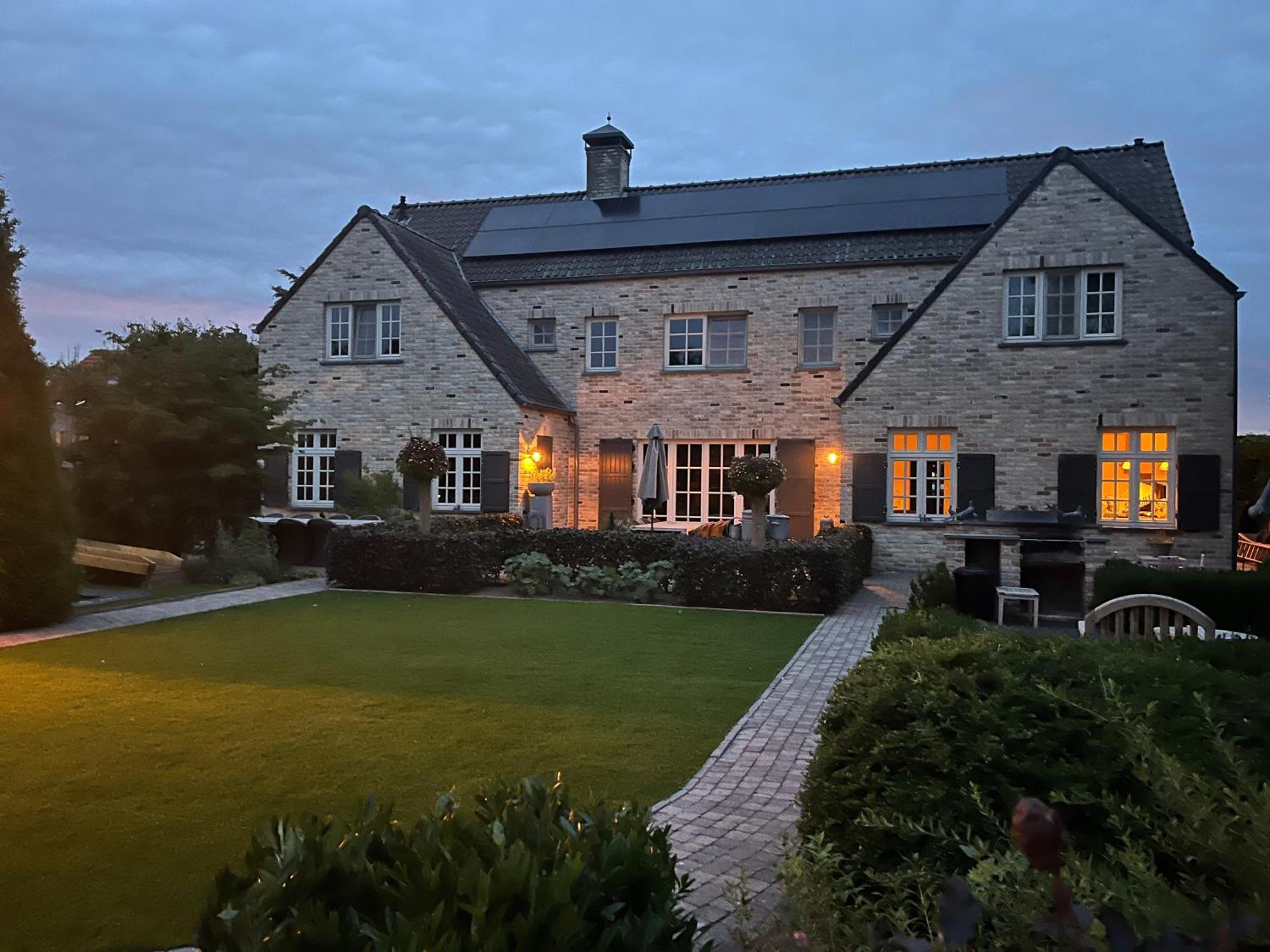 Sfeervol Familielandhuis In De Groene Kempen Baarle-Hertog Екстериор снимка
